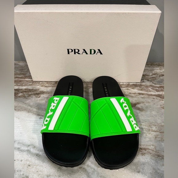 NEW Men’s PRADA Pool Slides - Picture 3 of 13